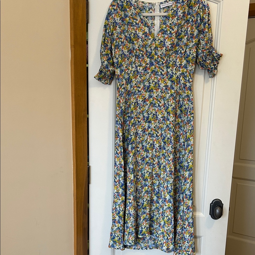 Faithfull the Brand Out Of Australia. Tiny Blue Floral Midi Dress an Half Sleeve
